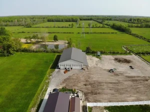 Extra large pole barn garage by Stately Builders in Lockport, NY.