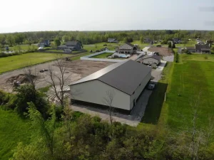 Extra large pole barn garage by Stately Builders in Lockport, NY.