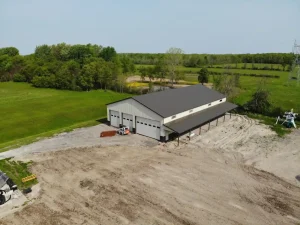 Extra large pole barn garage by Stately Builders in Lockport, NY.