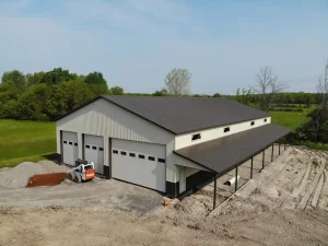 Extra large pole barn garage by Stately Builders in Lockport, NY.