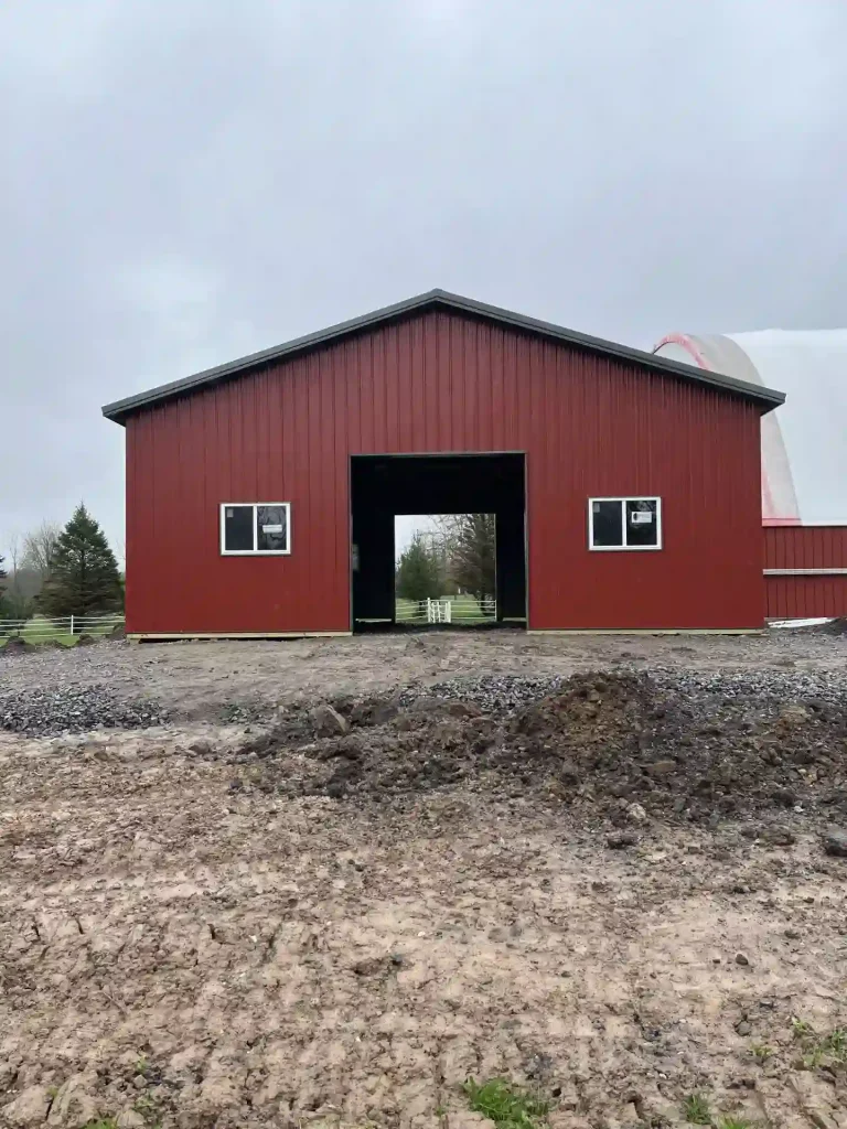 Equestrian horse stable pole barn by Stately Post Frame in Clarence Center, NY.