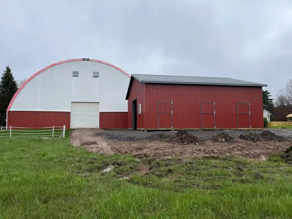Equestrian horse stable pole barn by Stately Post Frame in Clarence Center, NY.