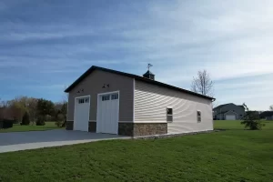 Post frame garage in Elma, NY