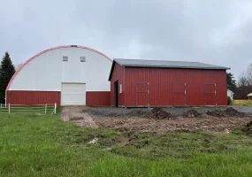Equestrian horse stable pole barn by Stately Post Frame in Clarence Center, NY.