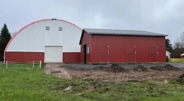 Equestrian horse stable pole barn by Stately Post Frame in Clarence Center, NY.