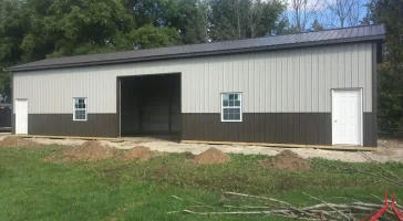 Tandem pole barn garage by Stately Post Frame in Clarence, NY.